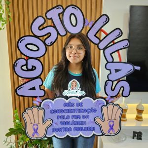 Bambolê para foto agosto lilás
