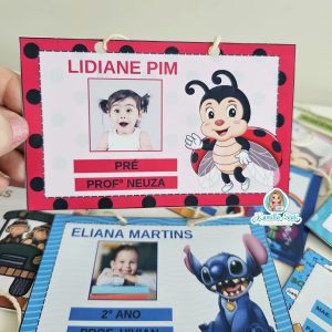 Crachá de pescoço com identificação
