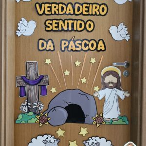 Decoração de porta páscoa cristã