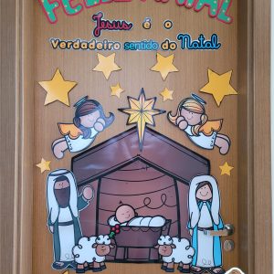 Decoração de porta natal cristão