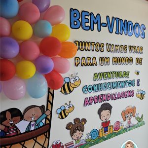 Painel balão volta ás aulas