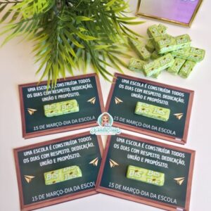 Cartão quadro escolar dia da escola